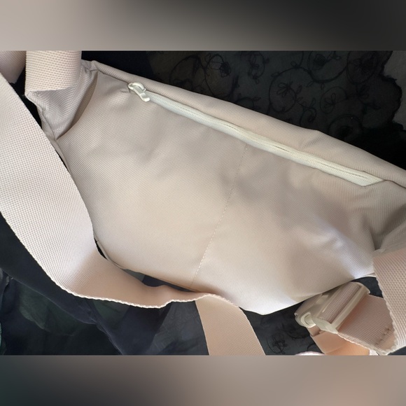 Adidas Wait Pack - Picture 7 of 7